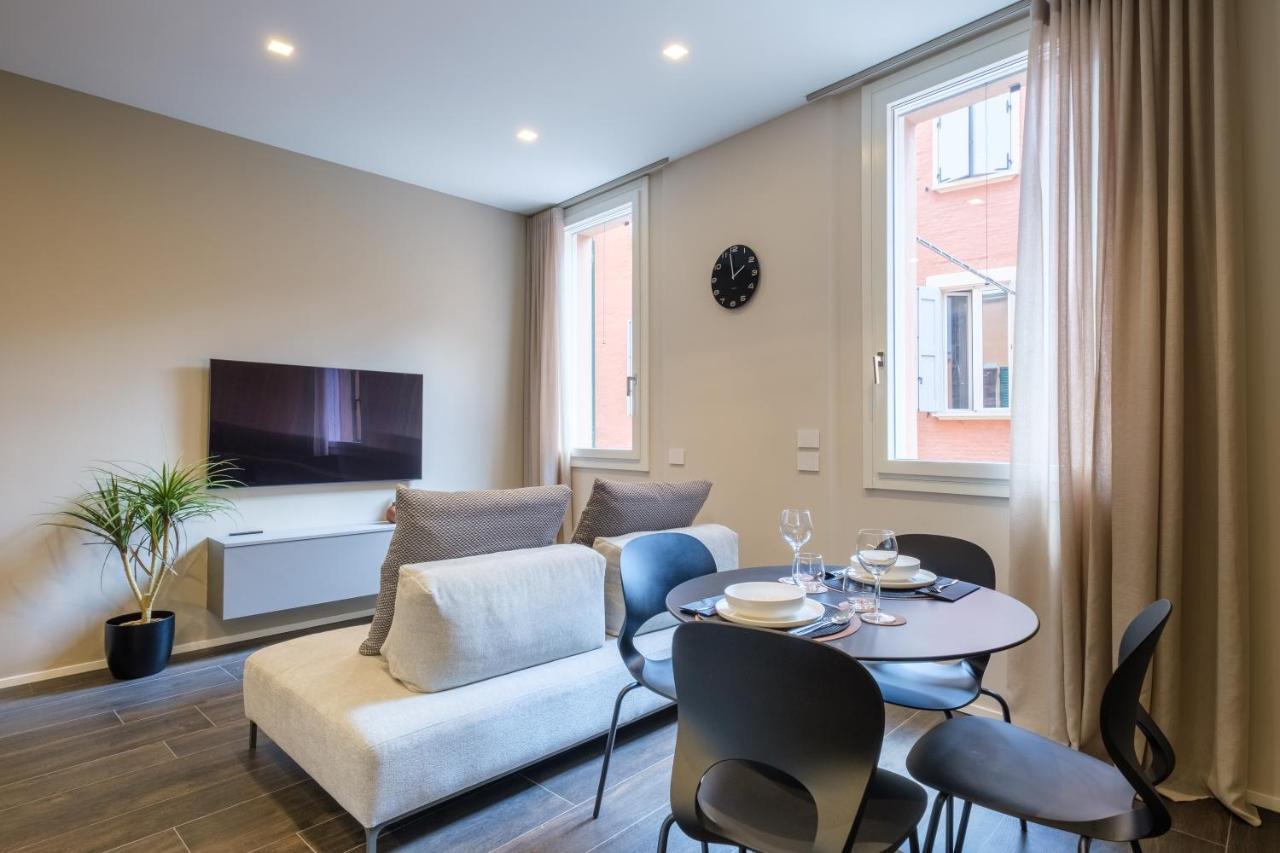 Golden Suite By Studio Vita Bologna Exterior photo